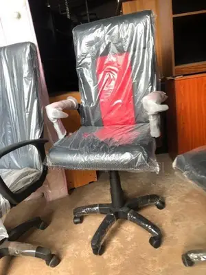 Piyestra Premium Mid Mesh Office Chairs