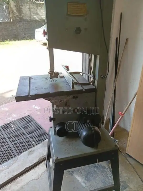 Lida BS 12 Wood Cutting Band Saw