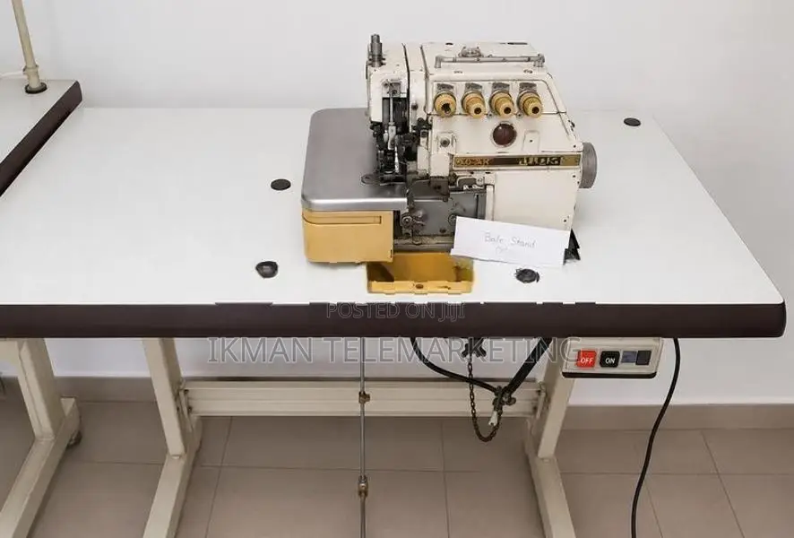 Siruba 747 Overlock Cutter Machine