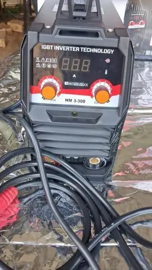 HUGO MAX HM3-300 Arc Welding Plant – HERMAN w0130