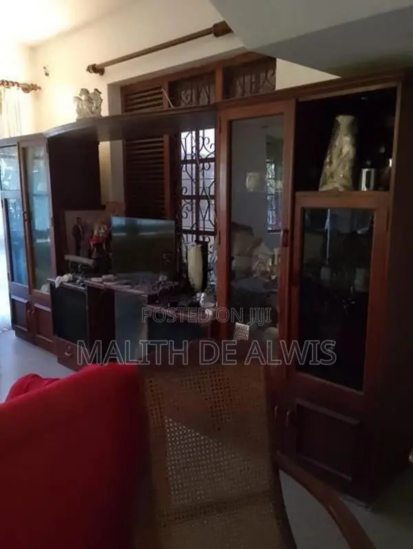 Wooden TV Cabinet