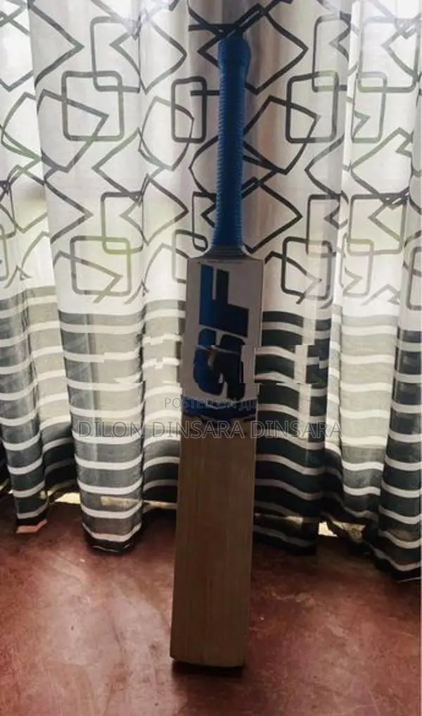 SF Bat Triumph Onyx Limited Edition