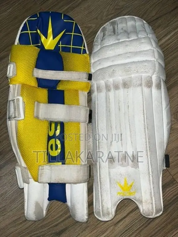 Mids Cricket Pads