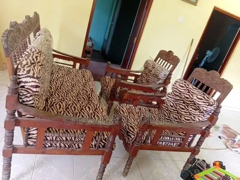 Sofa Set