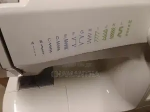 Singer Zig Zag Sewing Machine
