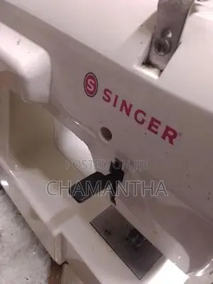 Singer Zig Zag Sewing Machine