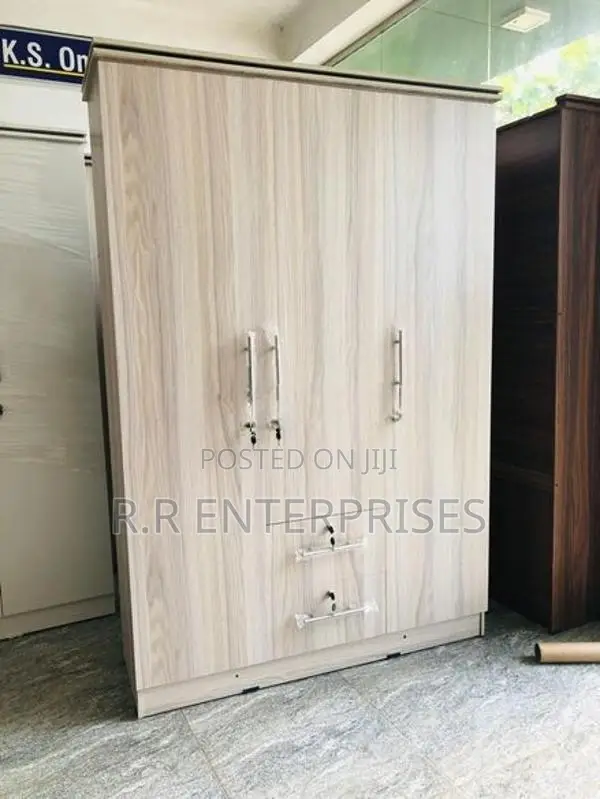 New 6*4 Ft 3D Ash White Melamine Wardrobes .