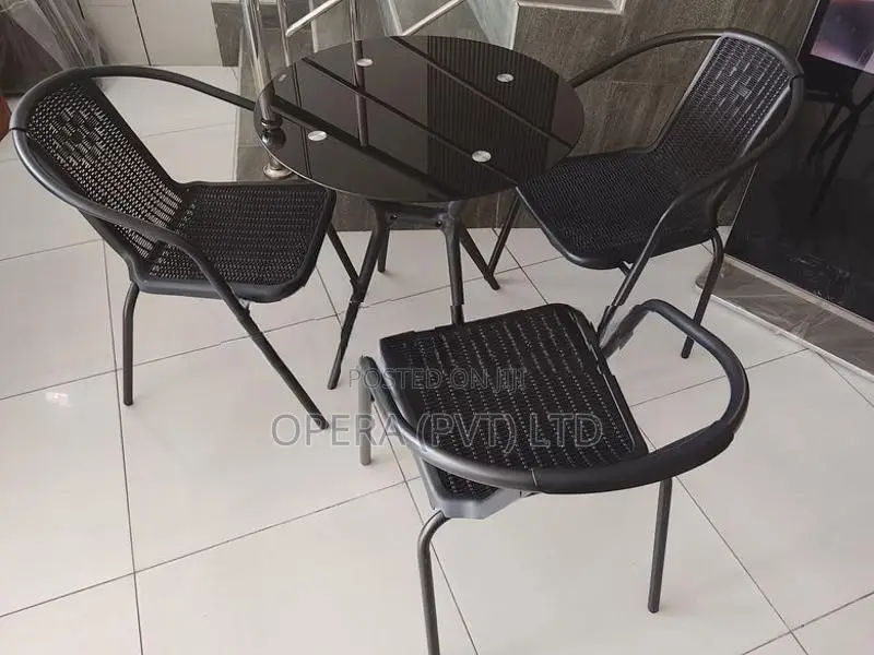 Indoor/Outdoor Set