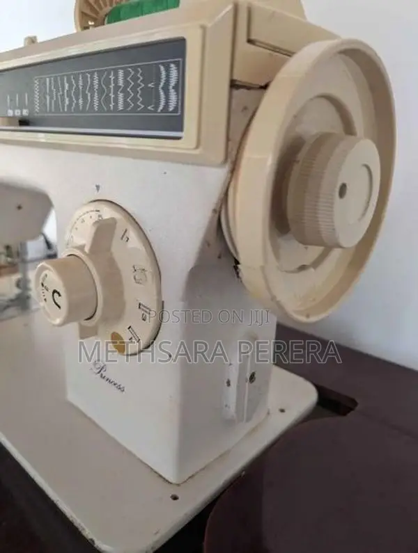 Singer Princess-972