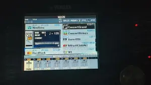 Yamaha S950 Keyboard