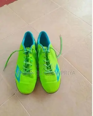 Oryx Football Shoes