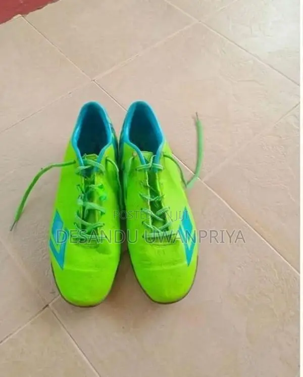 Oryx Football Shoes