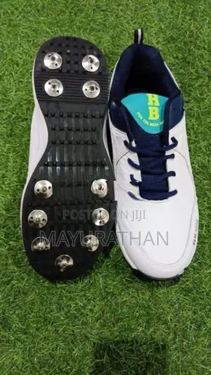 Cricket Shoe