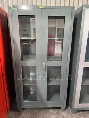 New 6x3 Size Steel Glass Office Cupboard (Jj9)