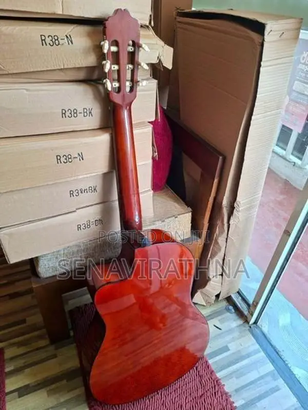 Toyama Semi Cutaway Classical Guitar