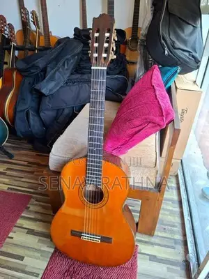 Yamaha G235 Classical Guitar