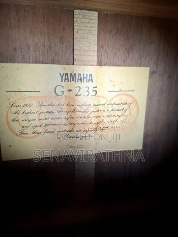 Yamaha G235 Classical Guitar