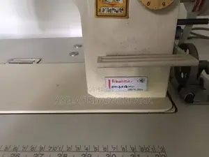 Sunstar KM640-BL -7 Sewing Machine