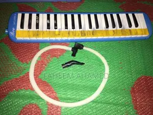 Bee Melodica