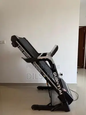 Quantum Power Track T220 Treadmill