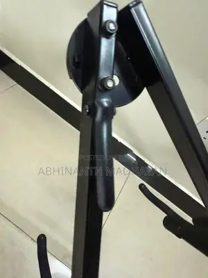 Steel Guitar Stand
