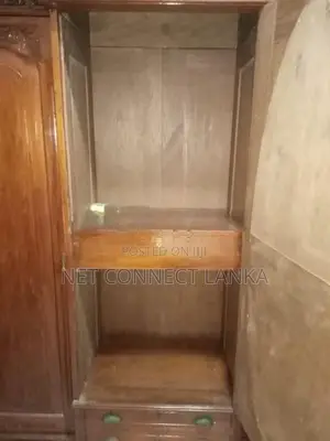 Antique Almariya