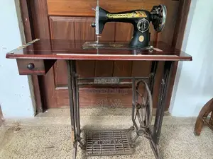 Vintage Singer Sewing Machine