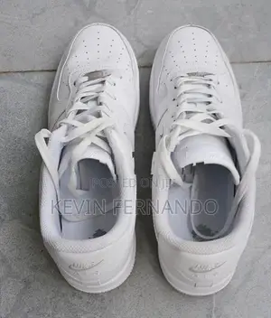 Nike Air Force 1