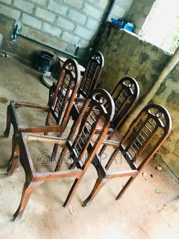 තේක්ක පුටු