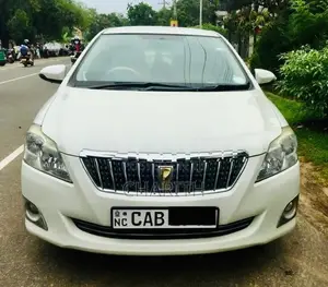 Toyota Premio G Superior 2013