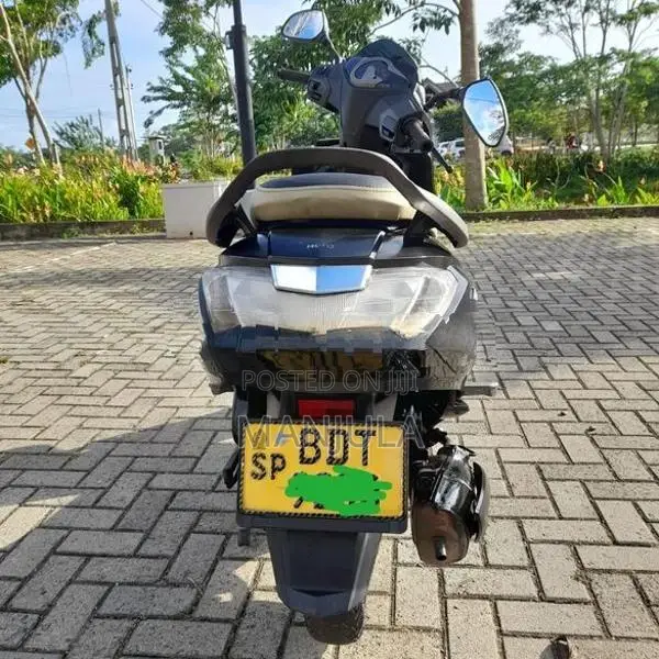 Hero Dash Scooty 110 2016
