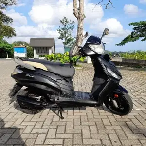 Hero Dash Scooty 110 2016