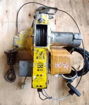 ELECTRIC CHAIN HOIST
