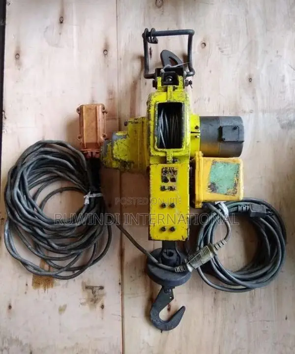 ELECTRIC CHAIN HOIST