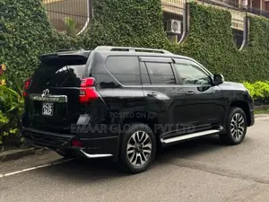 Toyota Land Cruiser Prado 150 FULLY LOADED 2023