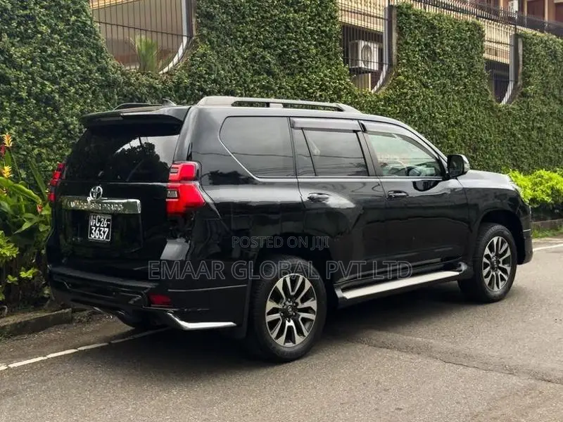 Toyota Land Cruiser Prado 150 FULLY LOADED 2023