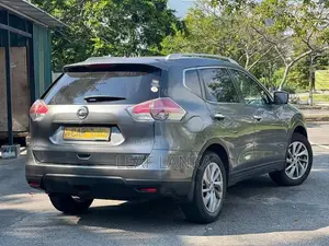 Nissan X-Trail 2016