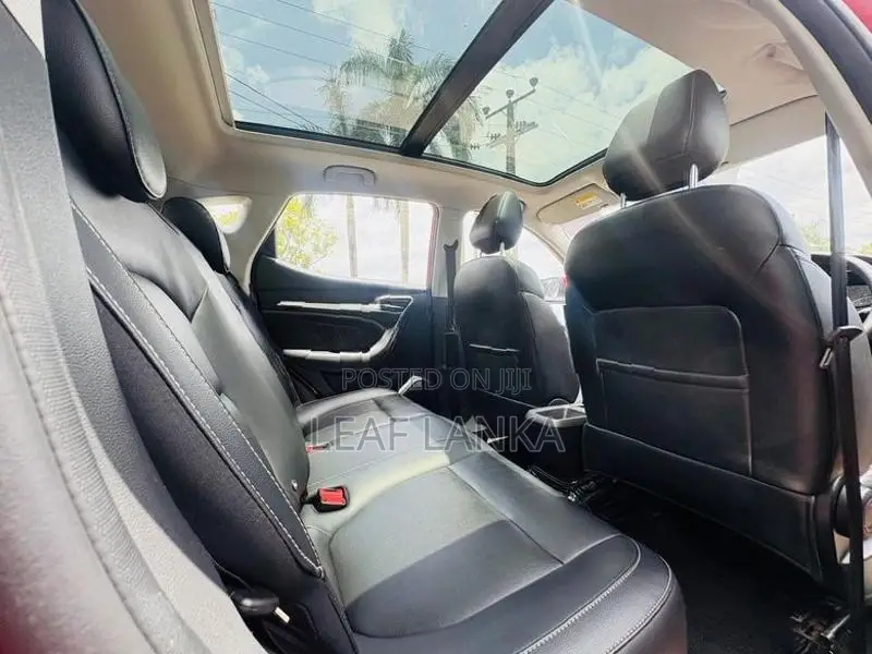 MG ZS 2019