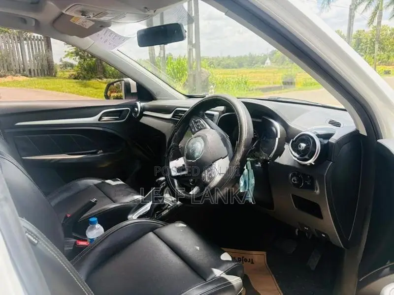 MG ZS 2019