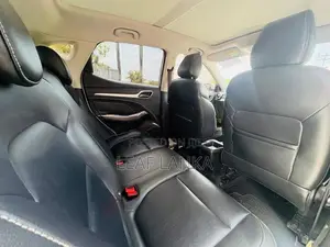 MG ZS 2019