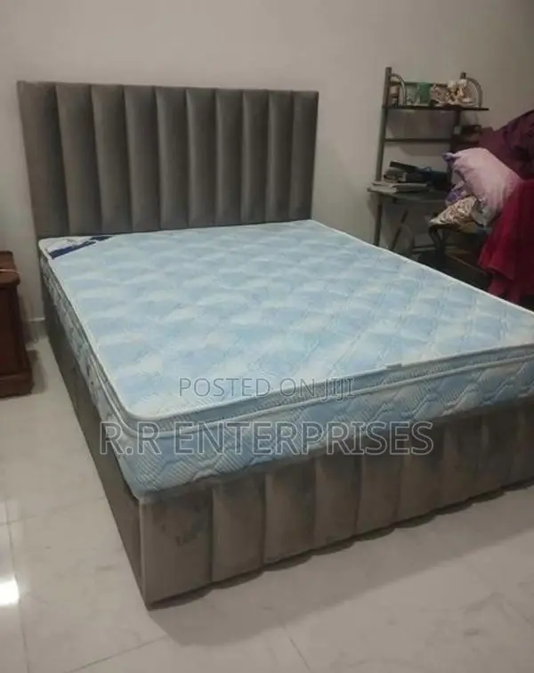 New 6*5 ft Cushion Divan Bed And Spring Mattresses