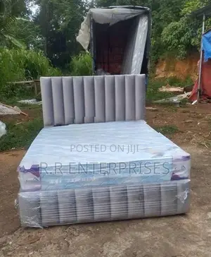New 6*6 Cushion Divan Bed And Spring Mattresses