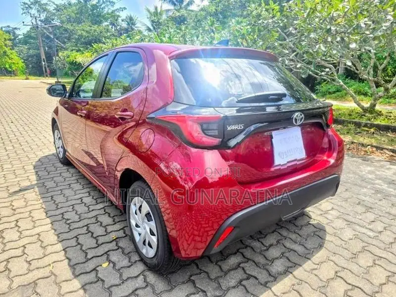 Toyota Yaris G Grade LED 4Way BSM 2026