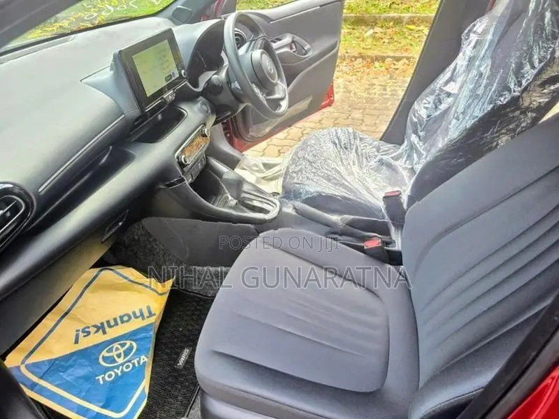 Toyota Yaris G Grade LED 4Way BSM 2026