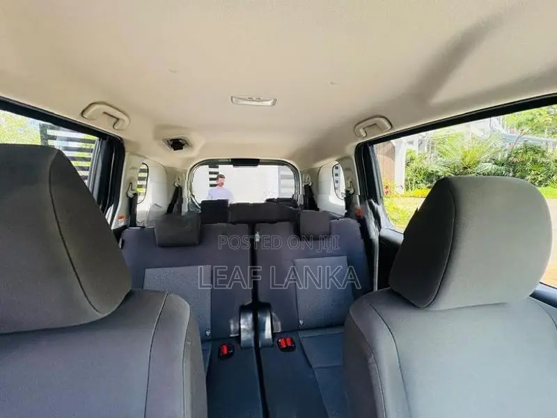 Toyota Sienta 2023