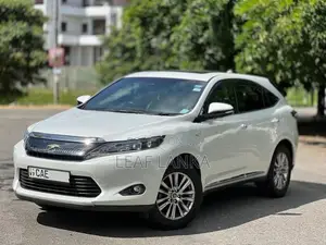 Toyota Harrier 2014