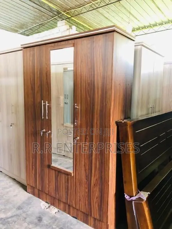 New Cloth Hanging Almari 3 Door
