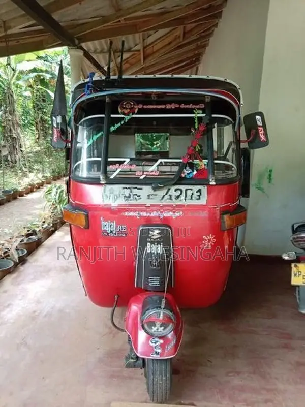 Bajaj RE Sale in Kirindiwela 2006