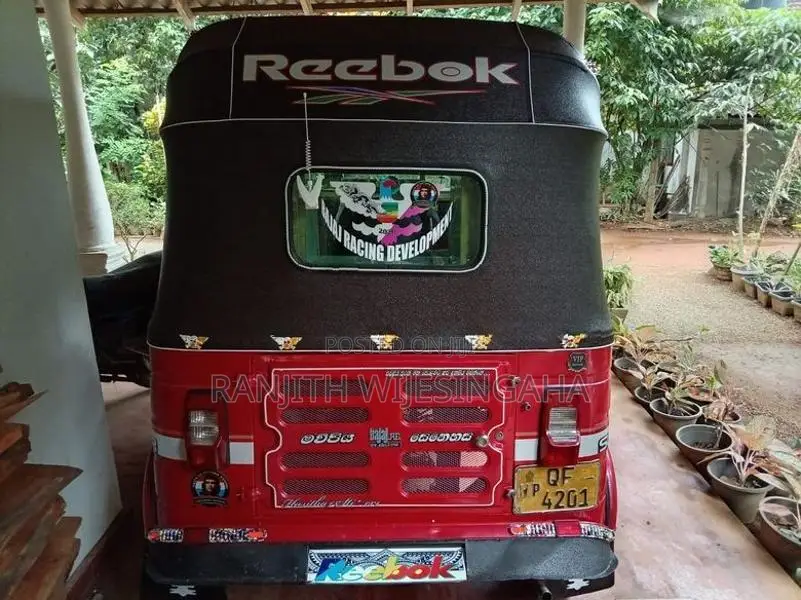 Bajaj RE Sale in Kirindiwela 2006