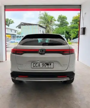 Honda Vezel Z 2025